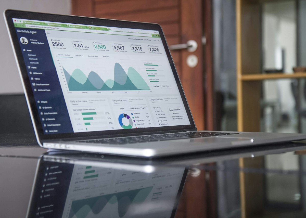 SAYTAŞ Bilişim - Web Sitesi ve CRM Projesi